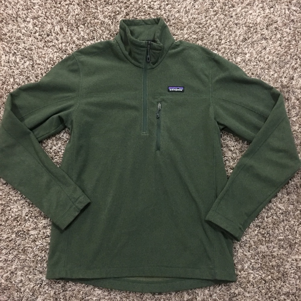 Men’s Patagonia green light jacket